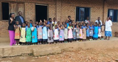 Burera :Reverend Pastor  Kubwayo, encourage l’épargne des jeunes à travers le programme Ejo Heza